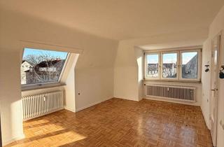 Wohnung mieten in Lohmannstrasse 136, 28215 Findorff-Bürgerweide, Renovierte, lichtdurchflutete 2-Zimmer Dachgeschosswohnung im 4. OG in Findorff