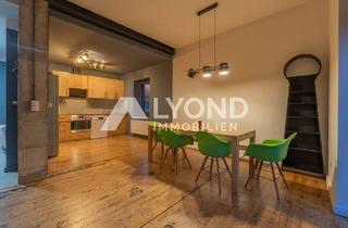 Haus kaufen in 32120 Hiddenhausen, Hiddenhausen - Kernsaniertes Zweifamilienhaus mit 2 Wohneinheiten & hohem Vermietungspotenzial