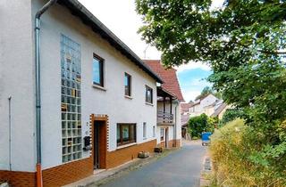 Haus kaufen in 67823 Obermoschel, Obermoschel - Zwei Häuser mit Balkon und Garage 9x8m
