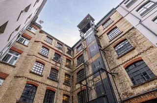 Loft kaufen in Paul-Lincke-Ufer, 10999 Berlin, Berlin - Open Concept - Loft mit industrieller Ästhetik & separatem Einliegerbereich nahe Paul-Lincke-Ufer