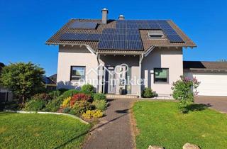 Einfamilienhaus kaufen in Keltenweg 2, 54317 Osburg, Freistehendes Einfamilienhaus Osburg, Garten, Doppelgarage, Bj. 2003, energetisch verbessert