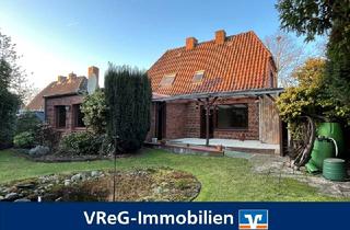 Einfamilienhaus kaufen in 25524 Itzehoe, Gesucht und gefunden: Einfamilienhaus mit großem Garten und Doppelgarage in Itzehoe