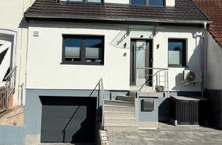 Reihenhaus kaufen in 66539 Neunkirchen, Neunkirchen - Top-renoviertes Einfamilienhaus in Oberbexbach, ohne Makler