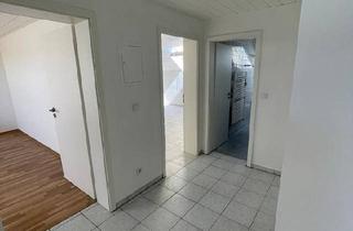 Wohnung kaufen in 68766 Hockenheim, Hockenheim - *Provisionsfrei* 3-Zimmer Wohnung in kleiner Wohneinheit + Garage