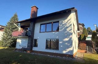 Haus kaufen in 78112 St. Georgen, Sankt Georgen - Charmantes Zweifamilienhaus mit Aussicht auf Wald und Grün!