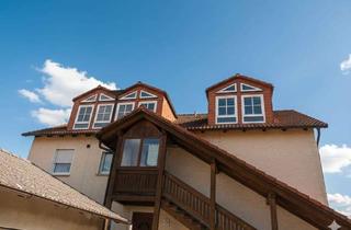 Wohnung kaufen in Mittlere Str., 96215 Lichtenfels, Reserviert - 1,5-Zimmer-Dachstudio in LIF-OT