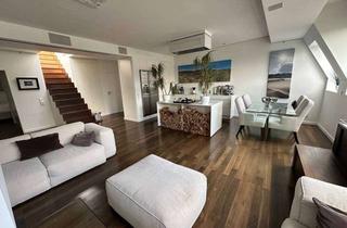 Wohnung kaufen in Stephanstr 19, 10559 Tiergarten, Exklusive DG-Wohnung mit Kamin, EBK, Klimaanlage auf 90 m² + 60 m² Dachterrasse mit Whirlpool