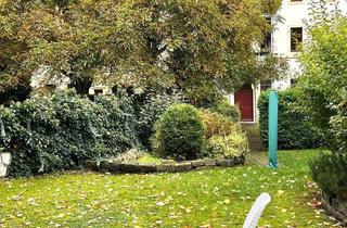 Wohnung mieten in Zwickauer Straße 121, 01187 Plauen, Helle 3-Raum-Wohnung, Balkon, Parkett, Einbauküche, Garten