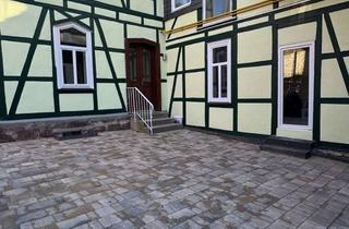 Wohnung mieten in Herzberger Landstraße 34, 37085 Göttingen, Einfamilienhaus mit Dachstudio und Terrasse