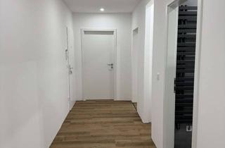 Wohnung mieten in Danziger Straße, 66121 Saarbrücken, Exklusiv kernsanierte 4-5-Zimmer-Wohnung mit Balkon & Weitblick