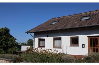 Wohnung mieten in 67435 Mußbach, Helle 4,5-Zimmer Wohnung mit Balkon im 2. OG in Neustadt-Mußbach