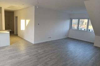 Wohnung mieten in Siegfeldstr. 32, 53773 Hennef, 3-Zimmerwohnung 90 qm Neubau Erstbezug, EBK, im Herzen von Hennef