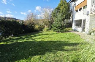 Wohnung mieten in Taunusstr. 29, 65779 Kelkheim, 4-Zimmer-Souterrainwohnung mit ca. 400 m² Garten & Garage in Kelkheim-Fischbach