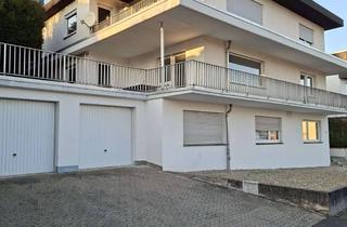 Wohnung mieten in Alexanderstraße 20, 56075 Karthause, Helle geräumige 4-Zimmer-Wohnung mit Balkon in Koblenz-Karthause Nord