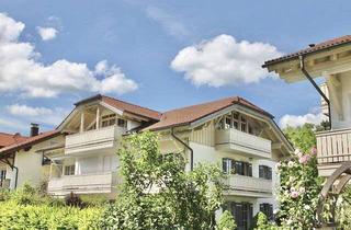 Wohnung mieten in Rupertistraße 16, 83451 Piding, Lichtdurchflutetes Wohnjuwel mit Bergblick und zwei Balkonen.