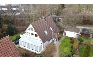 Haus kaufen in 31812 Bad Pyrmont, Gepflegtes Ein-/Zweifamilienhaus in ruhiger Ortsrandlage von Bad Pyrmont