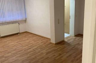 Wohnung mieten in Luisenstraße 20a, 77948 Friesenheim, 2-Zimmer-Wohnung in Friesenheim mit Bad, Küche, AK, kl. Terrasse