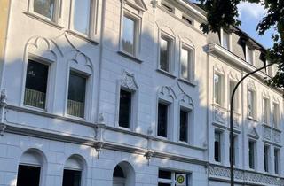 Wohnung mieten in Nevigeser Straße 250, 42113 Wuppertal, Stilvolle 2-Zimmer-Altbauwohnung mit Einbauküche – saniert