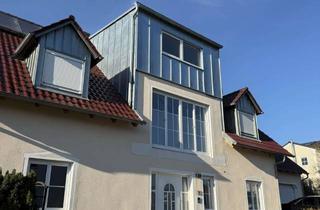 Wohnung mieten in 85092 Kösching, EG-Wohnung mit Garten, Garage & ausgebautem Untergeschoss – Wohnen über zwei Ebenen