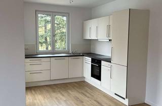 Wohnung mieten in Am Lindensteg 15, 14547 Beelitz, EBK, Parkett, Fussbodenheizung, 2 Balkone, Kellerbox, TG-Stellplatz u.a. BT 03.01./13:15 Uhr