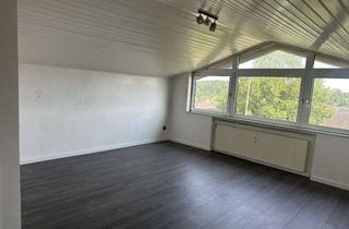 Wohnung mieten in 71739 Oberriexingen, Helle 2,5-Zimmer Dachgeschosswohnung in Oberriexingen
