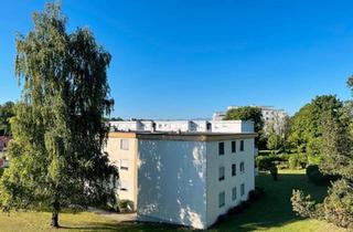 Wohnung kaufen in 88048 Friedrichshafen, Friedrichshafen - Eigentumswohnung 4 Zimmer 104 qm in toller Lage. FN Manzell