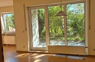 Wohnung kaufen in 96472 Rödental, Rödental - Lichtdurchflutete 3-Zimmer-Wohnung mit Garten