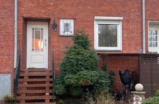 Reihenhaus kaufen in 26386 Wilhelmshaven, Wilhelmshaven - Wohnen am Park... und ganz viel Vorarbeit ist schon getan!