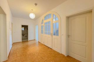 Wohnung kaufen in 77933 Lahr, Für den Käufer provisionsfrei! Objekt mit Geschichte - elegante Altbauwohnung in zentraler Lage!