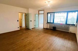 Wohnung kaufen in 86199 Göggingen, Helle 4-Zimmer Wohnung (108 qm) mit Süd-Loggia & TG-Stellplatz in Augsburg-Göggingen