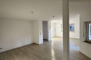 Wohnung mieten in 53773 Hennef, 2-Zimmer Dachgeschosswohnung in Hennef (Sieg)