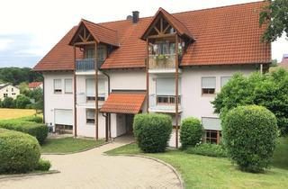 Wohnung mieten in Eyacher Straße 32, 72181 Starzach, Sehr schöne, gepflegte Wohnung mit drei Zimmern sowie Balkon und Einbauküche in Felldorf