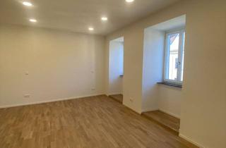 Wohnung mieten in Marienplatz, 96050 Bamberg, Helle 2-Zimmer Wohnung mit Balkon im 3. OG in Bamberg-Mitte