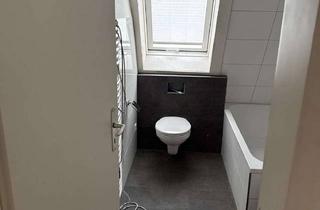 Wohnung mieten in Rheinhöe 13, 79790 Küssaberg, 4-Zimmer Dachgeschosswohnung mit Balkon in Küssaberg