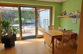 Einfamilienhaus kaufen in 74706 Osterburken, Charmantes Einfamilienhaus mit weitläufigem Garten und gemütlichem Kamin.