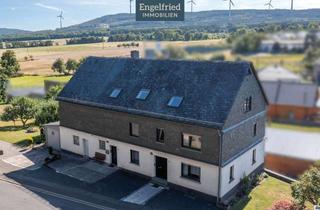 Haus kaufen in 55497 Ellern, Großzügiges Zweifamilienhaus mit Ausblick auf weitläufigem Grundstück mit Nebengebäuden