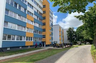 Wohnung kaufen in 24351 Damp, Langfristig vermietete Eigentumswohnung in guter Lage von Damp