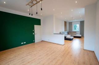 Wohnung kaufen in Bogenstraße 45, 42553 Velbert, Kernsanierte Altbauwohnung mit 360 m² Garten & Terrasse im Zweiparteienhaus