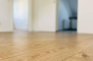 Wohnung mieten in Bismarckstraße 35, 72764 Reutlingen, Innenstadt! Helle und sehr schöne 2,5-Zimmer-DG-Wohnung mit EBK zu vermieten!