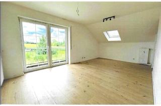 Wohnung mieten in 84494 Neumarkt-Sankt Veit, Helle 2-Zimmer-Dachgeschosswohnung mit Balkon & Tiefgarage