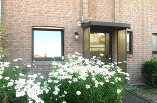 Haus mieten in Schillerstraße 17 a, 52525 Heinsberg, Modernisiertes Reihenmittelhaus mit 4 Zimmern in Heinsberg-Dremmen