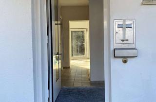 Haus mieten in 65479 Raunheim, Haus mit großem Garten und Carport