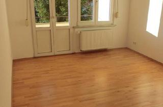 Wohnung kaufen in 64285 Darmstadt, Darmstadt - 2 Zimmer Wohnung mit Loggia in Bessungen