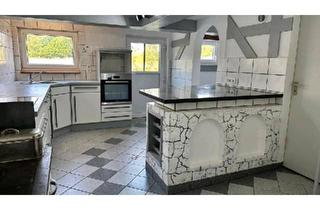 Haus kaufen in 36304 Alsfeld, Alsfeld - Provisionsfrei! Großes Haus mit 2 Einheiten & Einliegerwohnung