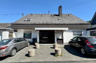 Haus kaufen in 57078 Siegen, Siegen - Attraktives Dreifamilienhaus in Siegen