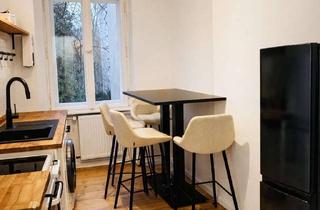Wohnung mieten in Kameruner Straße 16, 13351 Wedding, Möblierte 2-Zimmer-Wohnung in Bestlage Berlin-Wedding – ideal für WG oder Paar (61 m²)