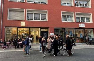 Wohnung mieten in Stephanstr. 41, 47798 Stadtmitte, Den nächsten Sommer auf der eigenen Dachterrasse genießen? Helle 3-Raum-Wohnung sucht neue Mieter