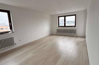 Wohnung mieten in Neckarstr., 95445 Kreuz, Moderne 3-Zimmer Wohnung im 8. OG mit Balkon in Bayreuth