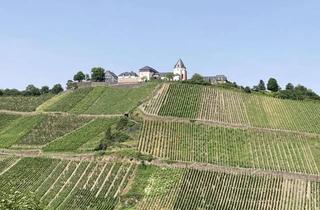 Wohnung mieten in Hauptstr., 56862 Pünderich, Attraktive 3-Zimmer Maisonette-Wohnung mit Balkon in Pünderich
