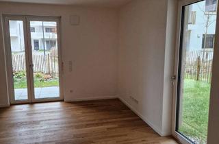 Wohnung mieten in Banaterstr, 82538 Geretsried, Helle 2-Zimmer Erdgeschoss Wohnung mit Aufzug und Garage in Geretsried